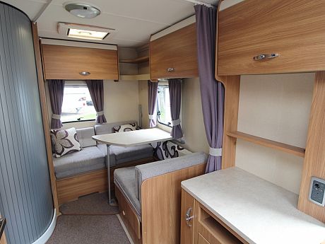 Swift Ace Globetrotter 2013 image
