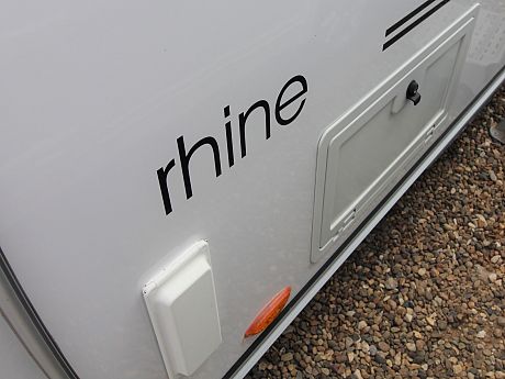 Adria Rhine 612 DT 2013 image