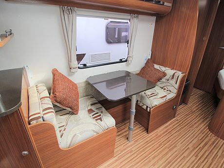 Adria Rhine 612 DT 2013 image