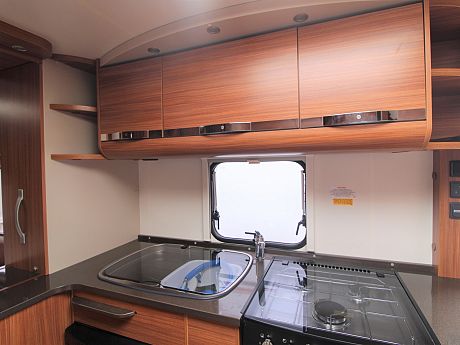 Adria Rhine 612 DT 2013 image