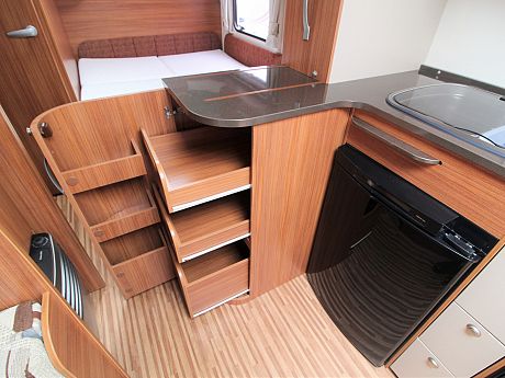 Adria Rhine 612 DT 2013 image