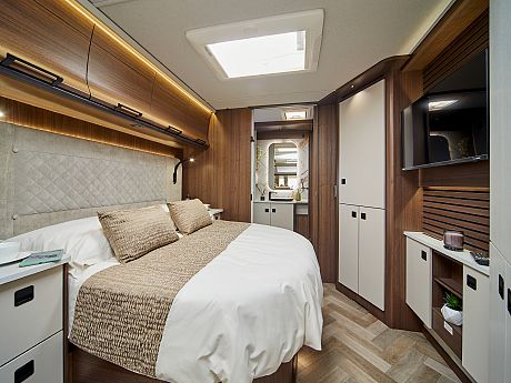 Coachman LUSSO III - 2027 image