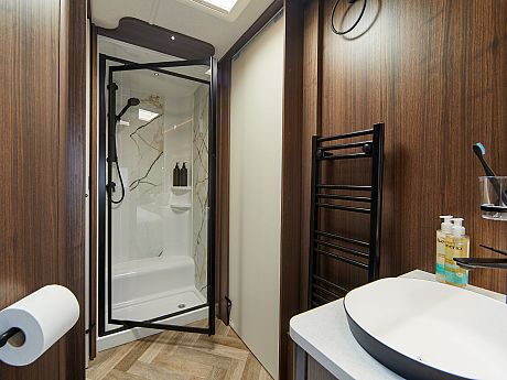 Coachman LUSSO IV - 2027 image