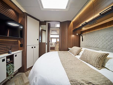Coachman LUSSO IV - 2027 image