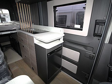 Swift Trekker S - Auto 2025 image