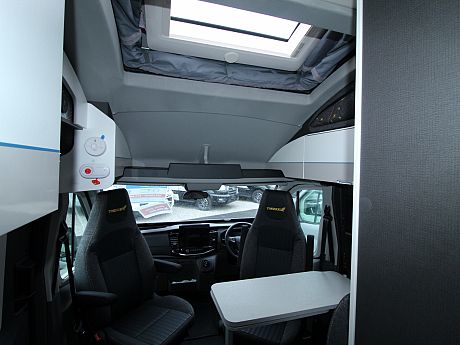 Swift Trekker S - Auto 2025 image