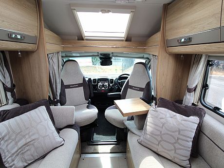 Elddis Autoquest Riva Gold 155 - 2020 image