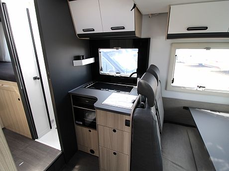 Sun Living  S-Series 75 SL image