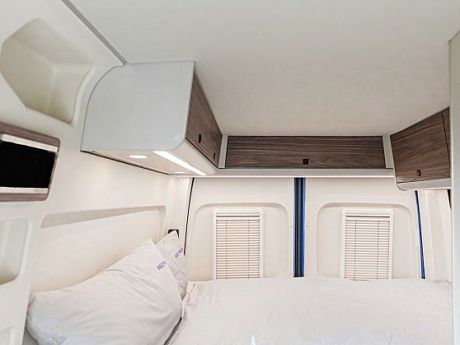 Westfalia Sven Hedin 'Pop-Top' Ice Blue - 2026 image