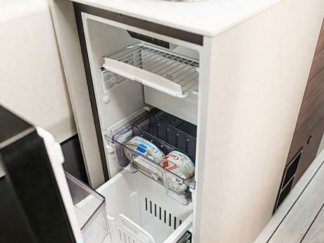 Westfalia Sven Hedin 'Pop-Top' Ice Blue - 2026 image