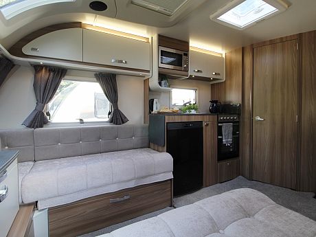 Swift Ace Award Dawnstar 2020 - Wandahome Special Edition image