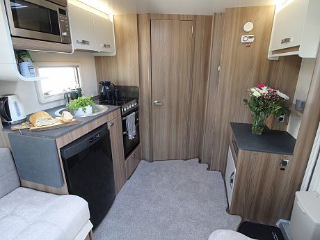 Swift Ace Award Dawnstar 2020 - Wandahome Special Edition image
