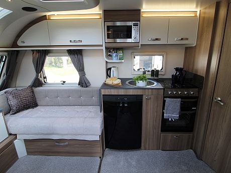 Swift Ace Award Dawnstar 2020 - Wandahome Special Edition image