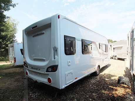 Swift Ace Diplomat 2016 image
