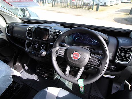 Swift Carrera 184 Manual - (54858) image