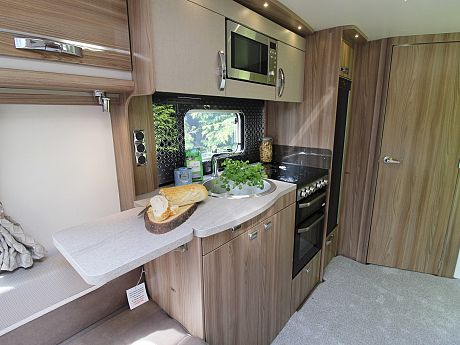 Swift Corniche 16/2 2020 - Wandahome Special Edition image