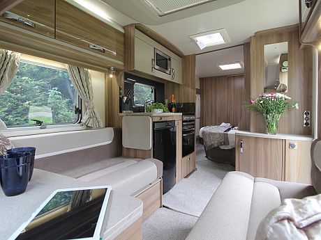 Swift Corniche 20/4 2020 - Wandahome Special Edition image