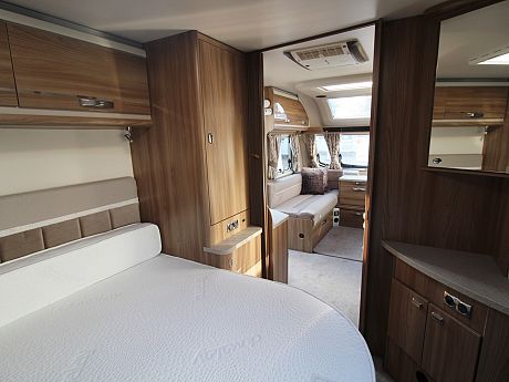 Swift Corniche 20/4 2019 image