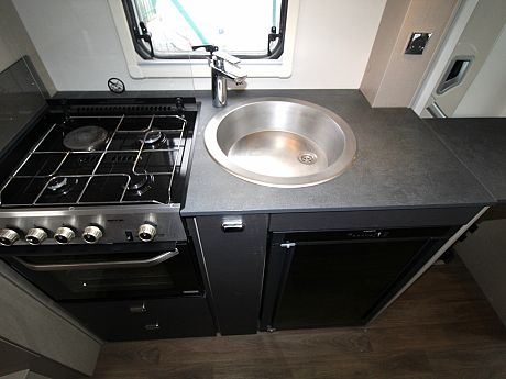 Swift Edge 476 - 2022 image