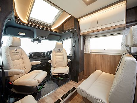 Coachman Travel Master 545 - 2026 image