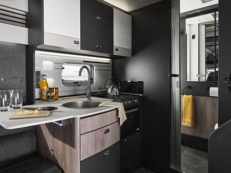 Swift Trekker 594 AUTO 2026 image