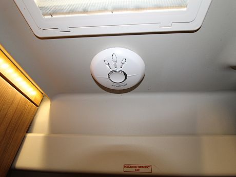 Auto-Trail V-Line 600 - 2014 image