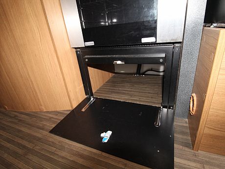 Auto-Trail V-Line 600 - 2014 image
