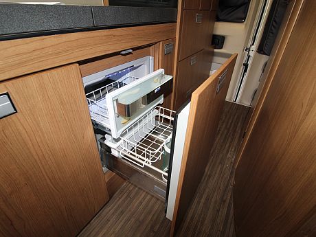Auto-Trail V-Line 600 - 2014 image