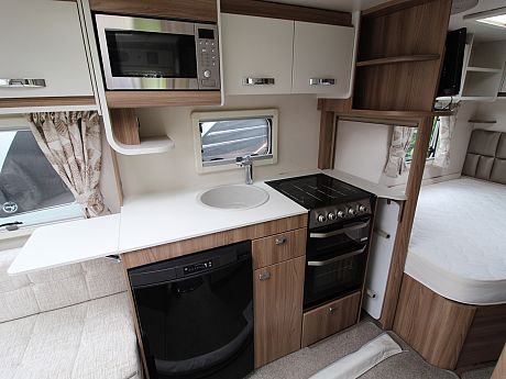 Swift Ace Envoy - 2018 image