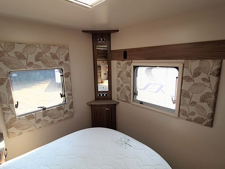Swift Corniche 21/4 - 2018 image
