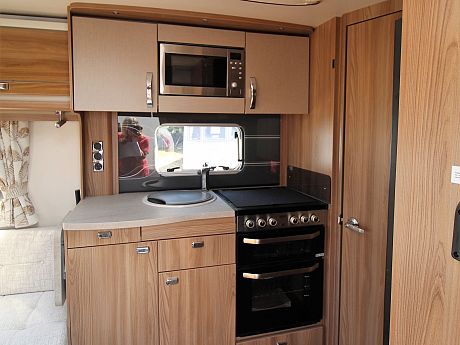Swift Corniche 21/4 - 2018 image
