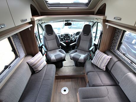 Swift Corniche 694 - 2018 image