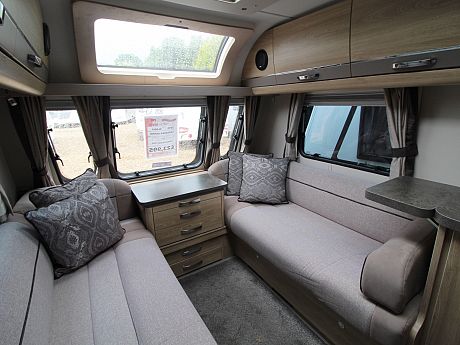 Elddis Crusader Zephyr 2019 image