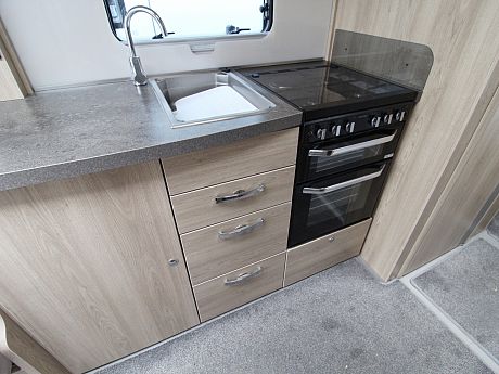 Elddis Crusader Zephyr 2019 image
