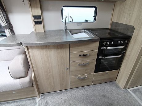 Elddis Crusader Zephyr 2019 image