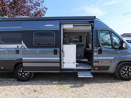 Adria Twin Supreme 640 SLB - 2020 image