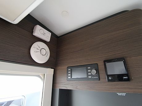 Adria Matrix Supreme 670 DC - 2022 image