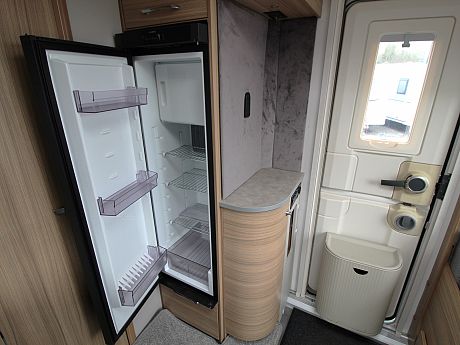 Bailey Unicorn Cabrera - 2022 image