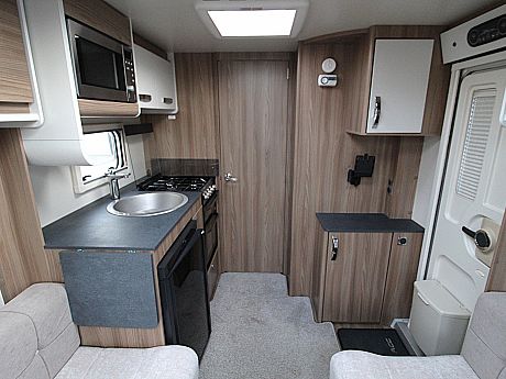 Swift Ace Globetrotter - 2022 image