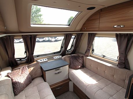 Swift Ace Globetrotter - 2022 image