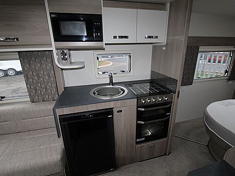 Swift Exclusive 4 SB - 2024 image