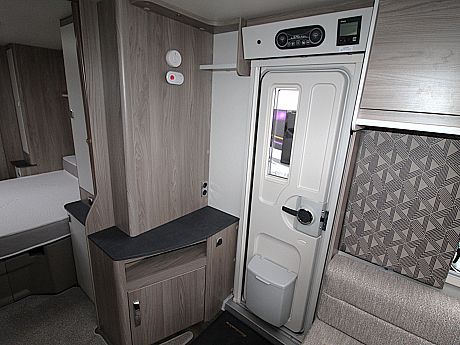 Swift Exclusive 4 SB - 2024 image