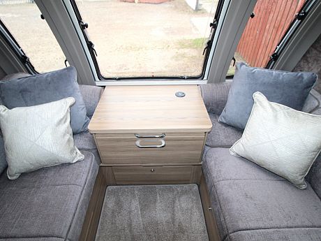 Bailey Unicorn Cadiz Deluxe - 2025 image