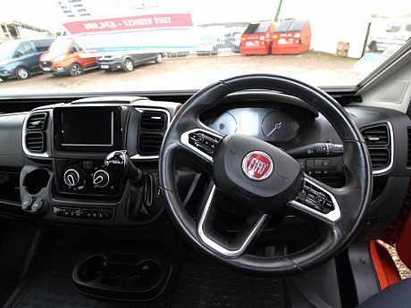 Adria Twin Supreme 600 SPB - 2023 image