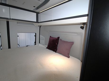 Adria Twin Supreme 600 SPB - 2023 image