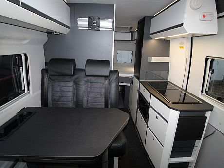 Adria Twin Supreme 600 SPB - 2023 image