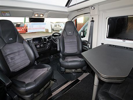 Adria Twin Supreme 600 SPB - 2023 image