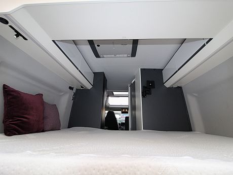 Adria Twin Supreme 600 SPB - 2023 image