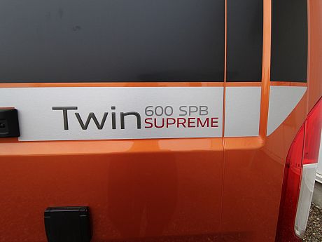 Adria Twin Supreme 600 SPB - 2023 image
