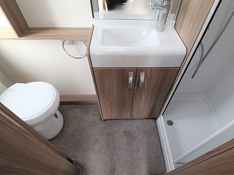 Swift Corniche 18/4 2017 image